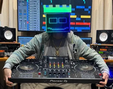 DJ promete levar uma nova sonoridade ao evento