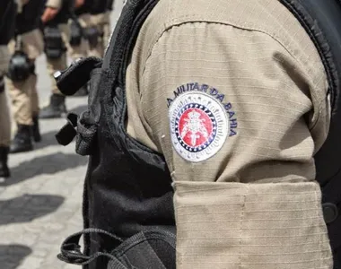 Comerciante foi baleada no braço