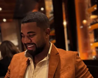 Davi enfrentará Bambam em maio