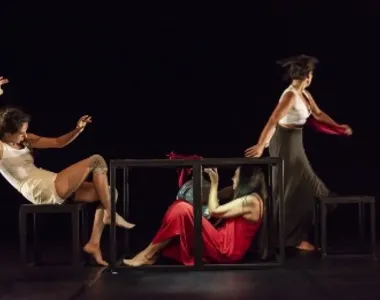 Espetáculo traz encenação em libras