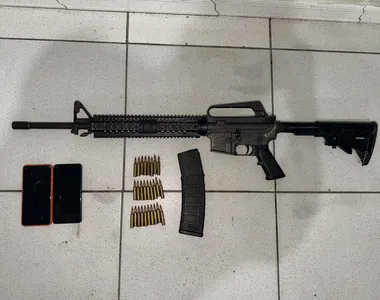 Faccionados tiveram um fuzil apreendido