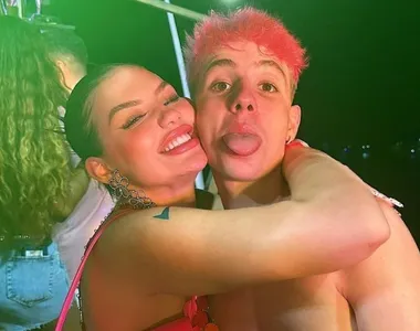 Vivi Wanderley e Juliano Floss, ainda quando namorados