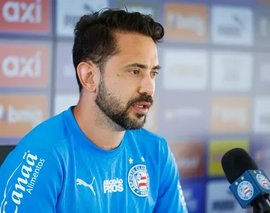 Meia está de volta após cumprir suspensão