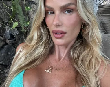 Yasmin Brunet ficou conhecida após a participação no BBB