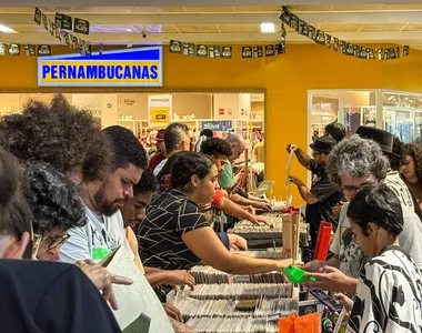 A trilha sonora do dia ficará sob responsabilidade dos DJs Rylle, Kim Poletto, Paulo Cezar Forró e Jerônimo Sodré