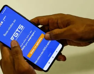 A consulta ao FGTS pode ser realizada pelo aplicativo oficial do fundo