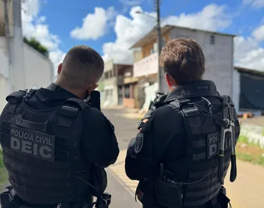 Polícia Civil encontrou o suspeito dentro da casa de familiares