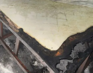 Cama ficou destruída