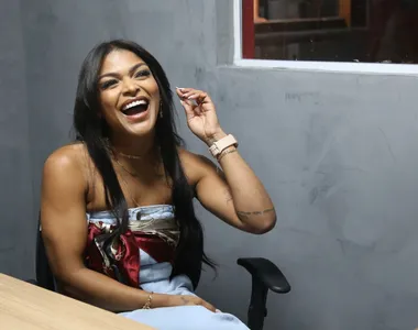 Cantora baiana, Jéssica Montez faz sucesso em Salvador