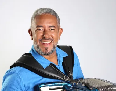 Cantor e sanfoneiro Jó Miranda