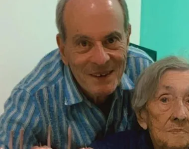 Morre a mãe do cantor Ney Matogrosso