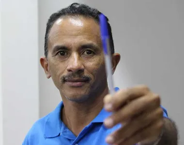 Manoel Gomes é dono do hit Caneta Azul