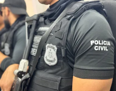 Mulher foi racista com a vítima na delegacia, segundo a polícia