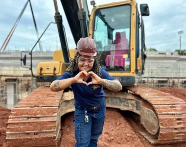 Mulheres assumem funções técnicas e operacionais nas obras do VLT