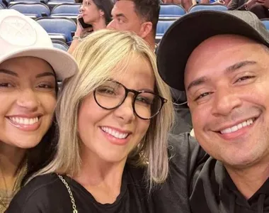 Camilly Victoria é filha de Carla Perez e Xanddy Harmoia