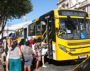 Ônibus de Salvador podem ter botões de pânico