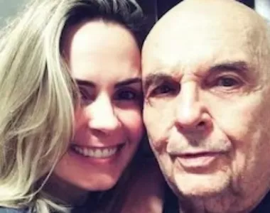 Ana Paula quase desistiu da participação no reality por estado de saúde do pai