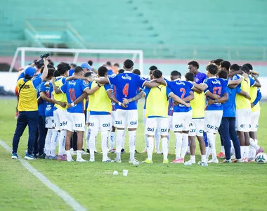 Bahia encara o Fortaleza na decisão