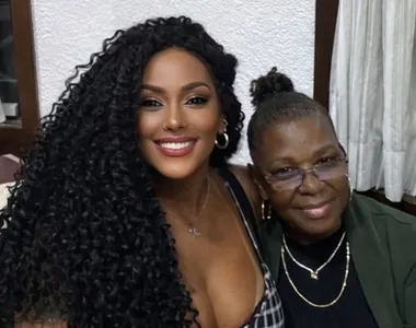 Dona Emília, mãe da dançarina Rosiane Pinheiro