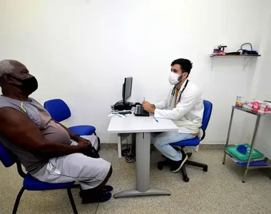 Consultas são feitas com médicos geneticistas e especialistas