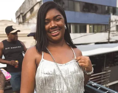 Raquel não 'comeu reggae' do internauta