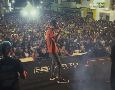 Acidente ocorreu durante show do cantor na cidade de Luís Eduardo Magalhães