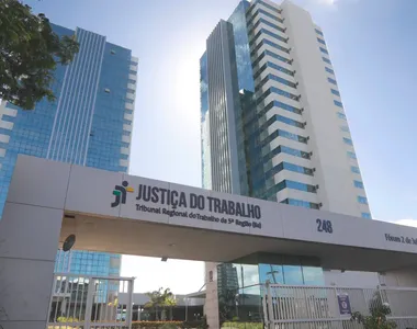 Situação aconteceu no início da manhã e chamou a atenção de servidores e visitantes