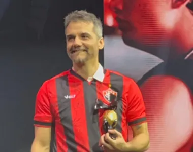 Wagner Moura se declarou ao Vitória em entrevista