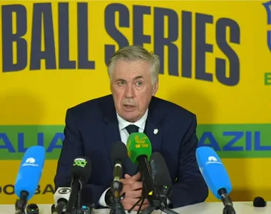 Ancelotti concedeu rápida entrevista coletiva após o empate