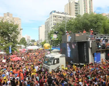 Trio elétrico é fundamental no Carnaval de Salvador