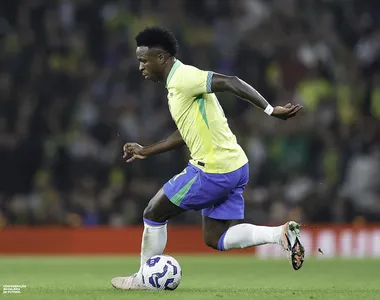 Vini Jr. é um dos titulares para a partida