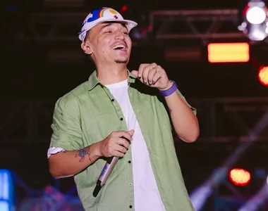 João Gomes vai tirar CNH na Bahia