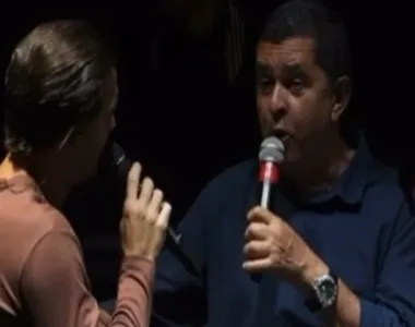 Ricardo Rodrigues interrompeu show para conversar com Tayrone