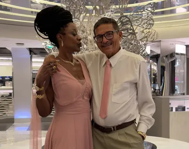 Seu Dantas e Cláudia Sousa vão casar