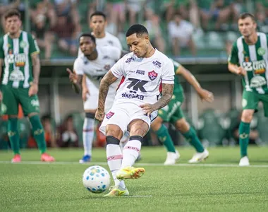 Vitória empatou com a Chapecoense fora de casa