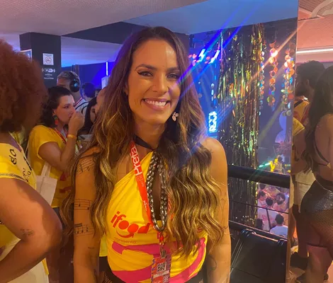 Imagem ilustrativa da imagem Ju Moraes volta a cobrar contratantes caloteiros