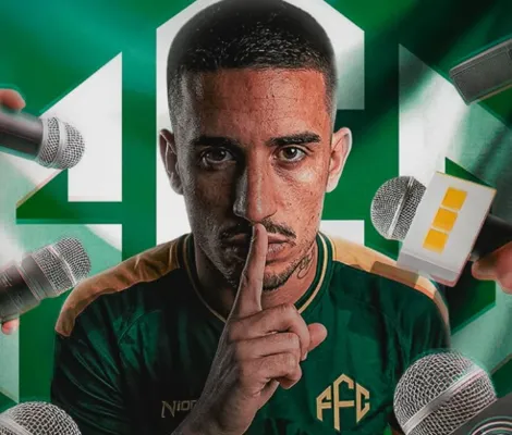 Imagem ilustrativa da imagem Feira FC: conheça o novo time baiano que contratou Thiago Galhardo