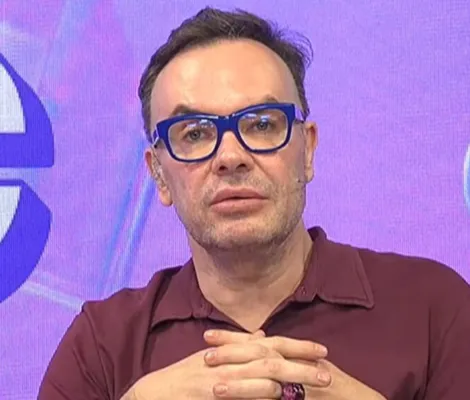 Imagem ilustrativa da imagem Jornalista Felipeh Campos é internado em estado grave