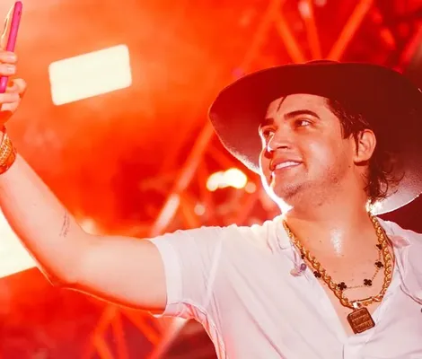 Imagem ilustrativa da imagem Natanzinho Lima comenta sobre teto de cachês no São João