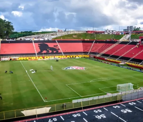 Imagem ilustrativa da imagem Portões fechados? Saiba como fica os jogos do Vitória no Brasileirão