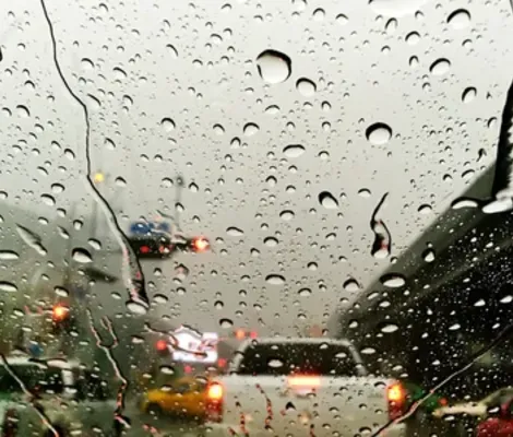 Imagem ilustrativa da imagem Região da Bahia deve sofrer com chuva forte; confira