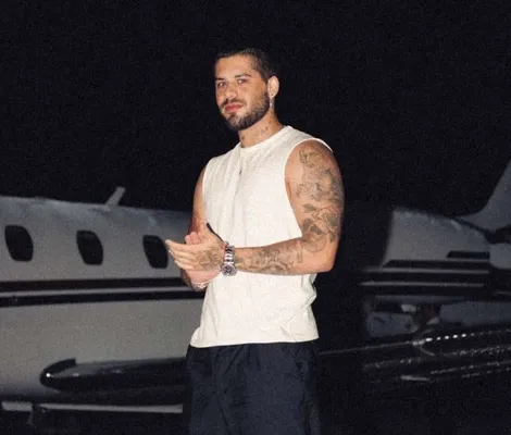 Imagem ilustrativa da imagem Zé Felipe é gay? Veja resposta do cantor