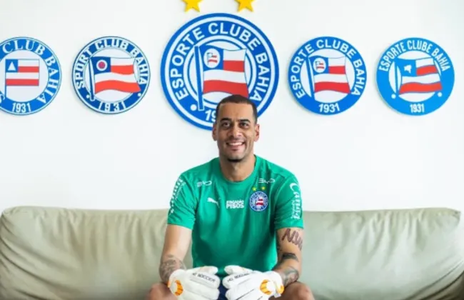 Imagem ilustrativa da imagem Bahia anuncia contratação do goleiro Léo Vieira
