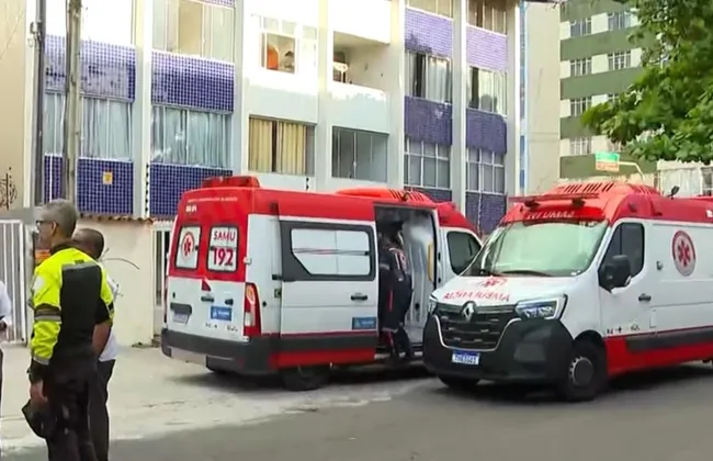 Imagem ilustrativa da imagem Idoso desmaia após ser atropelado por ônibus em Salvador