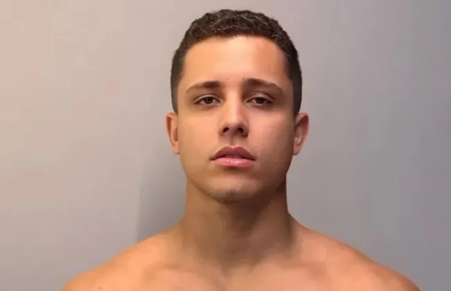 Imagem ilustrativa da imagem Influenciador invade casa do ex e acaba morto por idoso de 81 anos