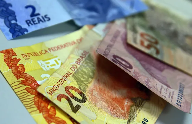 Imagem ilustrativa da imagem PIS/Pasep: nascidos em fevereiro já podem sacar valores