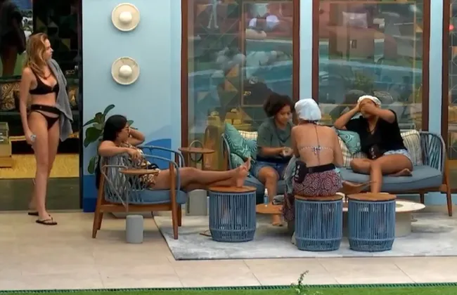 Imagem ilustrativa da imagem Vídeo: Ana Paula e Milena protagonizam discussão no BBB 26