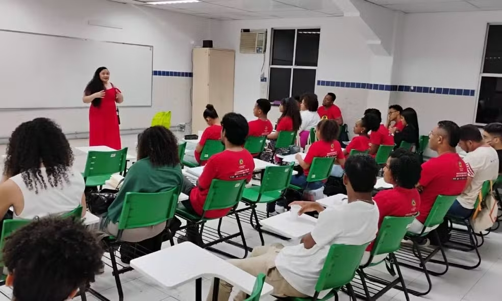 Curso pré-vestibular em Salvador oferece 75 vagas; confira detalhes ...