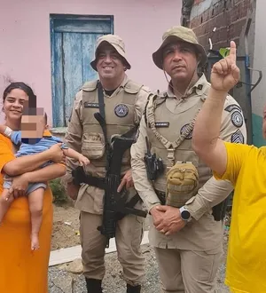 Imagem ilustrativa da imagem Após sequestro na Bahia, bebê recebe alta e volta para casa