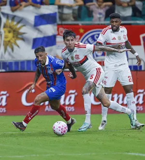 Imagem ilustrativa da imagem Bahia sofre goleada do Flamengo na Fonte Nova; veja os gols do jogo